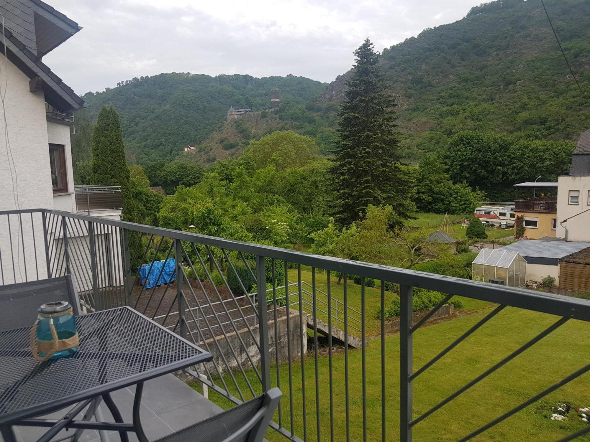 Ferienhaus Leopold Mit Burgblick An Der Mosel Burgen (Mayen-Koblenz) Exterior foto