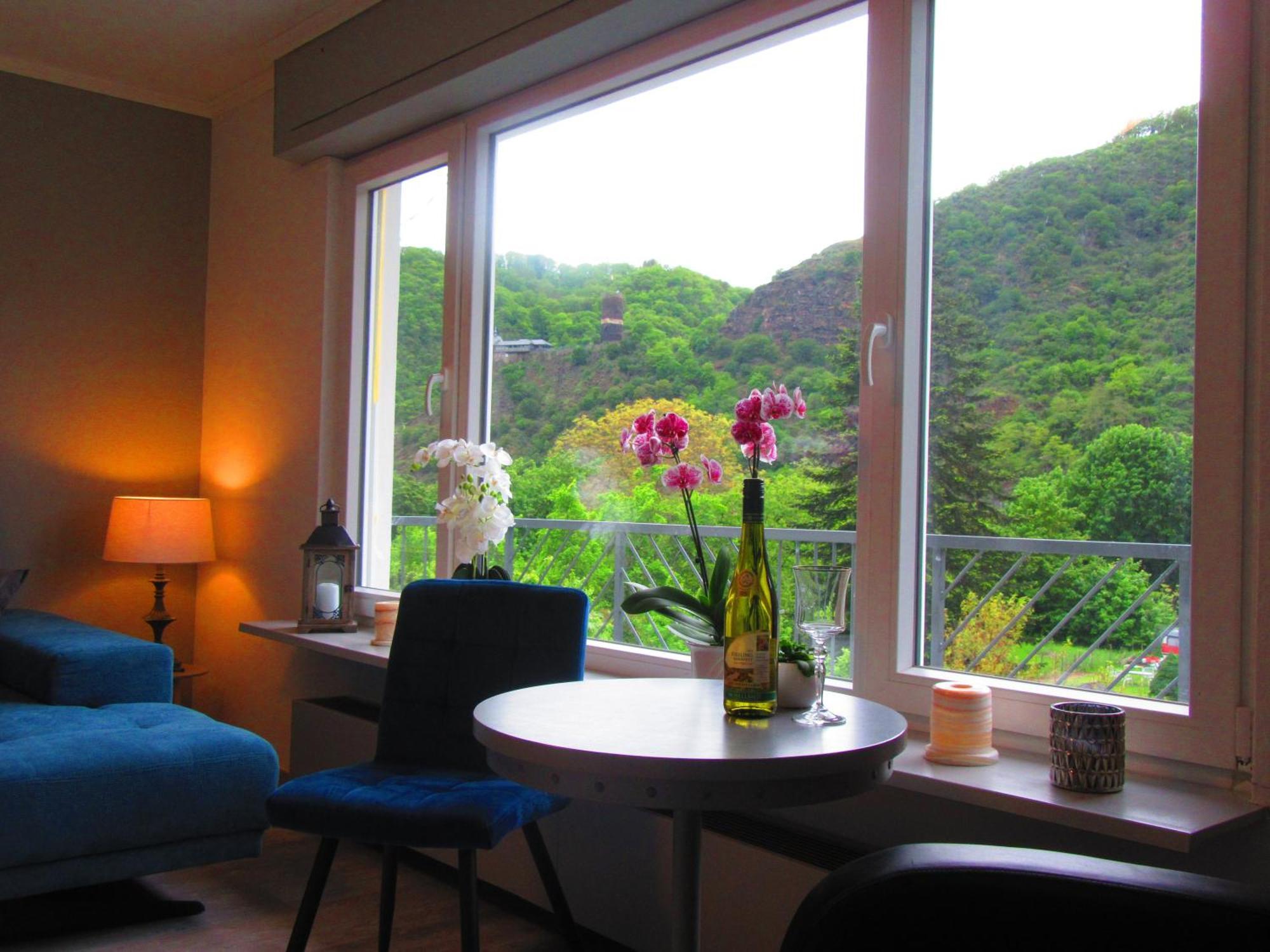 Ferienhaus Leopold Mit Burgblick An Der Mosel Burgen (Mayen-Koblenz) Exterior foto